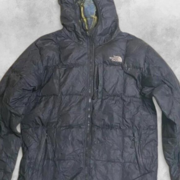 The North Face 550 Reversible Hoodie Puffer Jacket Plaid Pattern Zip Closure M S - Picture 4 of 11